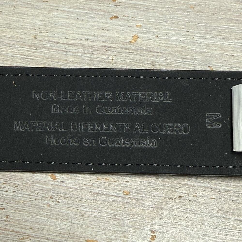 Target Black Faux Leather Belt Size M Silver Tone Buckle Made in Guatemala - Picture 4 of 5